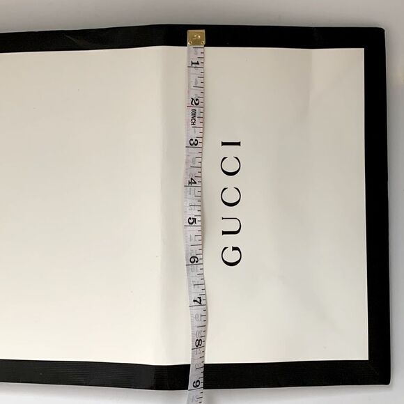 Gucci Paper Shopping Bag - Picture 6 of 7